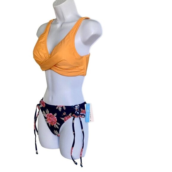 Cupshe Solid Top Floral Bottom Bikini 2 Piece Swimsuit Set Women's Small NEW - Picture 2 of 12